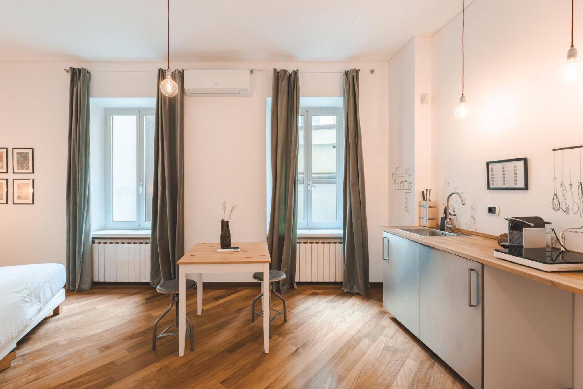 La Stazione Degli Artisti Appartement Triëst Buitenkant foto